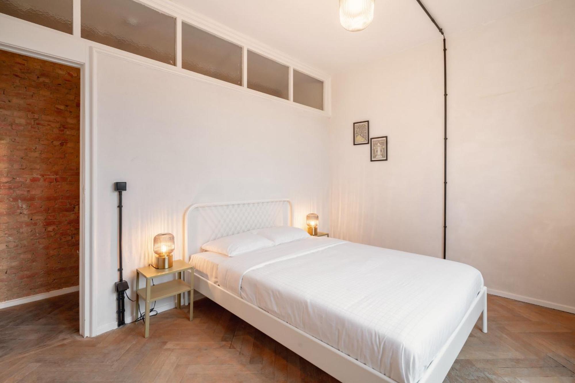 Appartement Two-bedroom In The Heart Of *