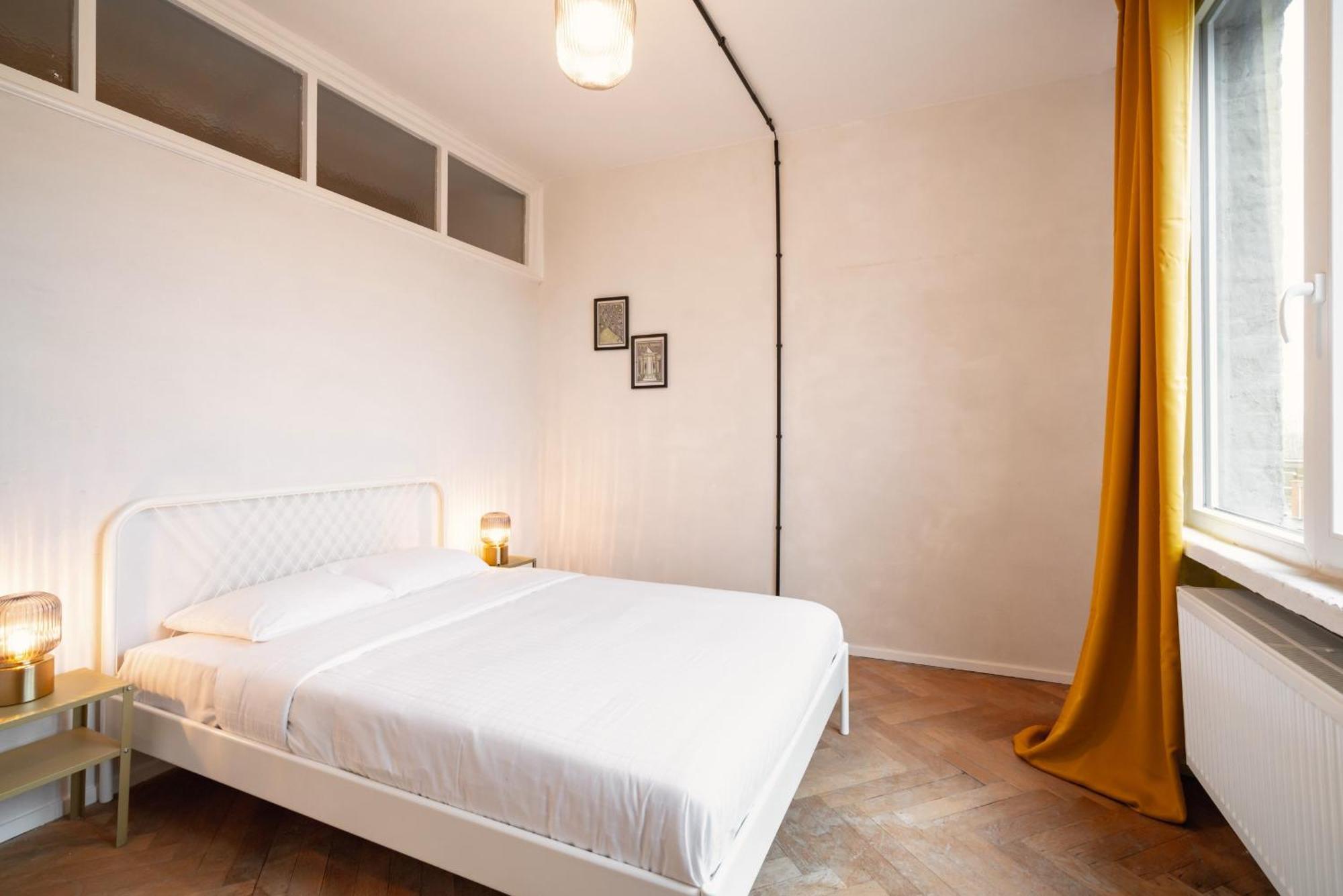 Two-bedroom In The Heart Of Appartement
